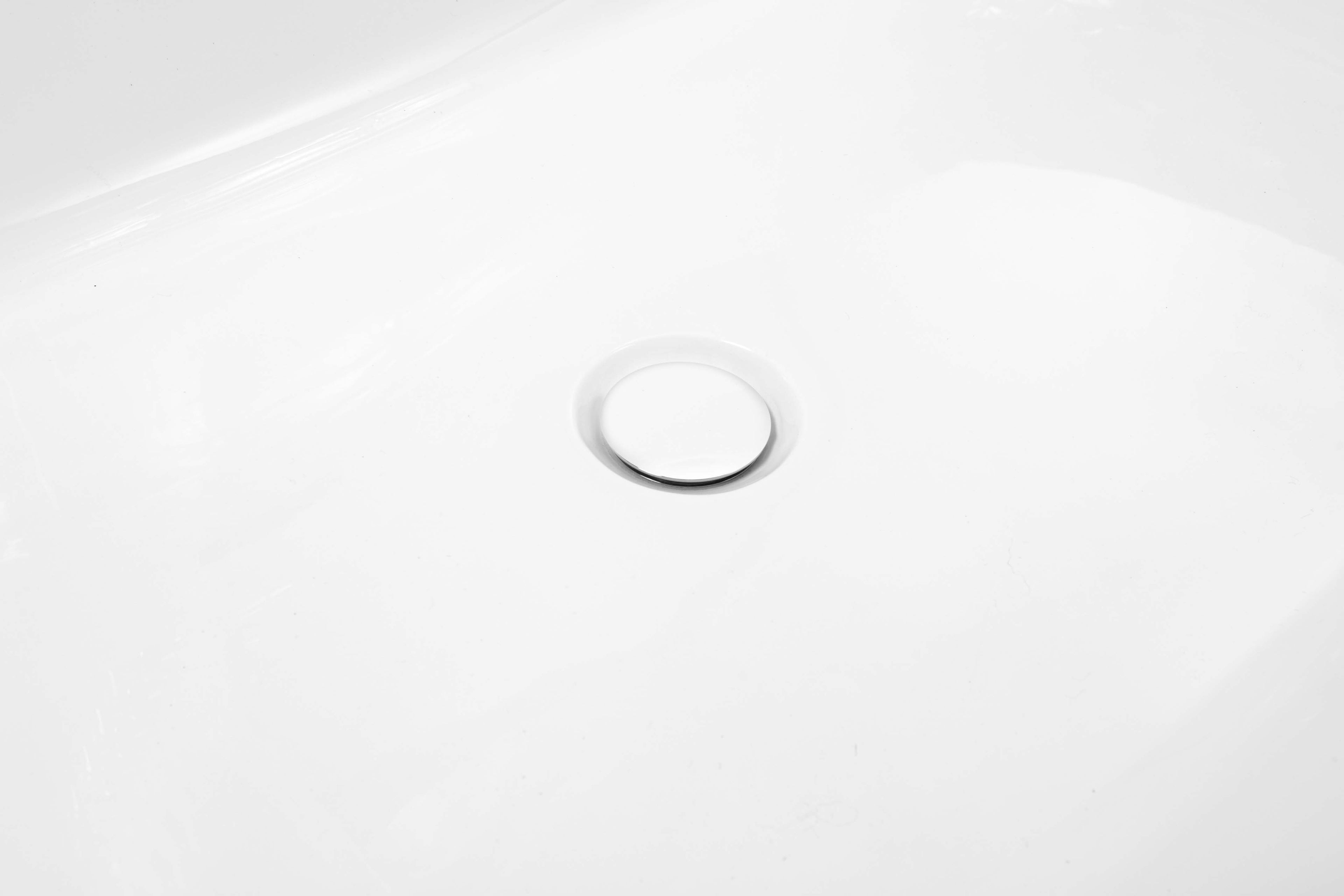 Aquaflo Marina 67"x32" Freestanding Bathtub