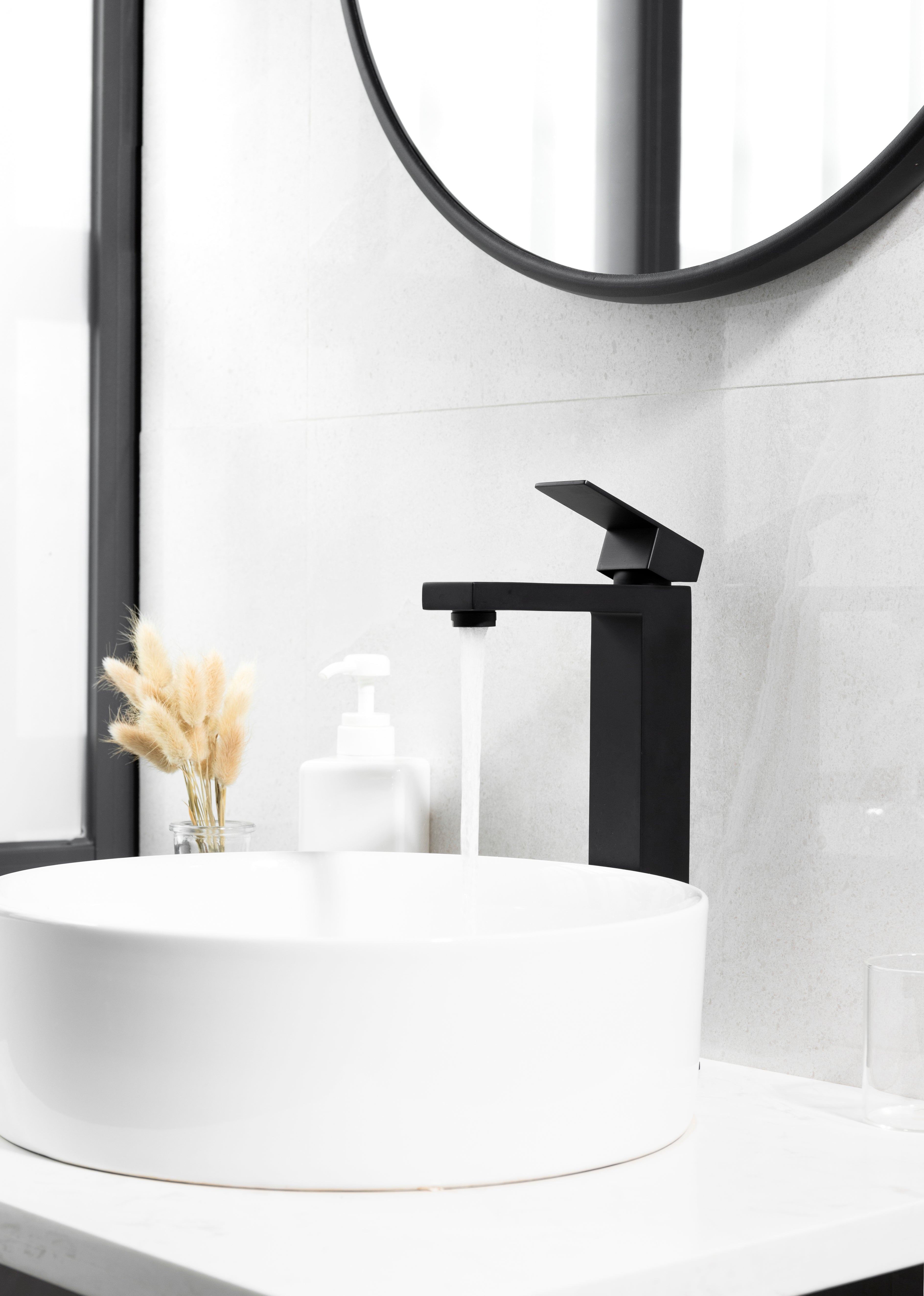 Aquaflo Kent Single-hole Vessel Faucet BFK02