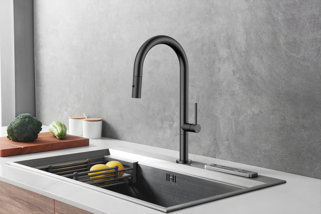 Aquaflo Luna Pull-Down Kitchen Faucet