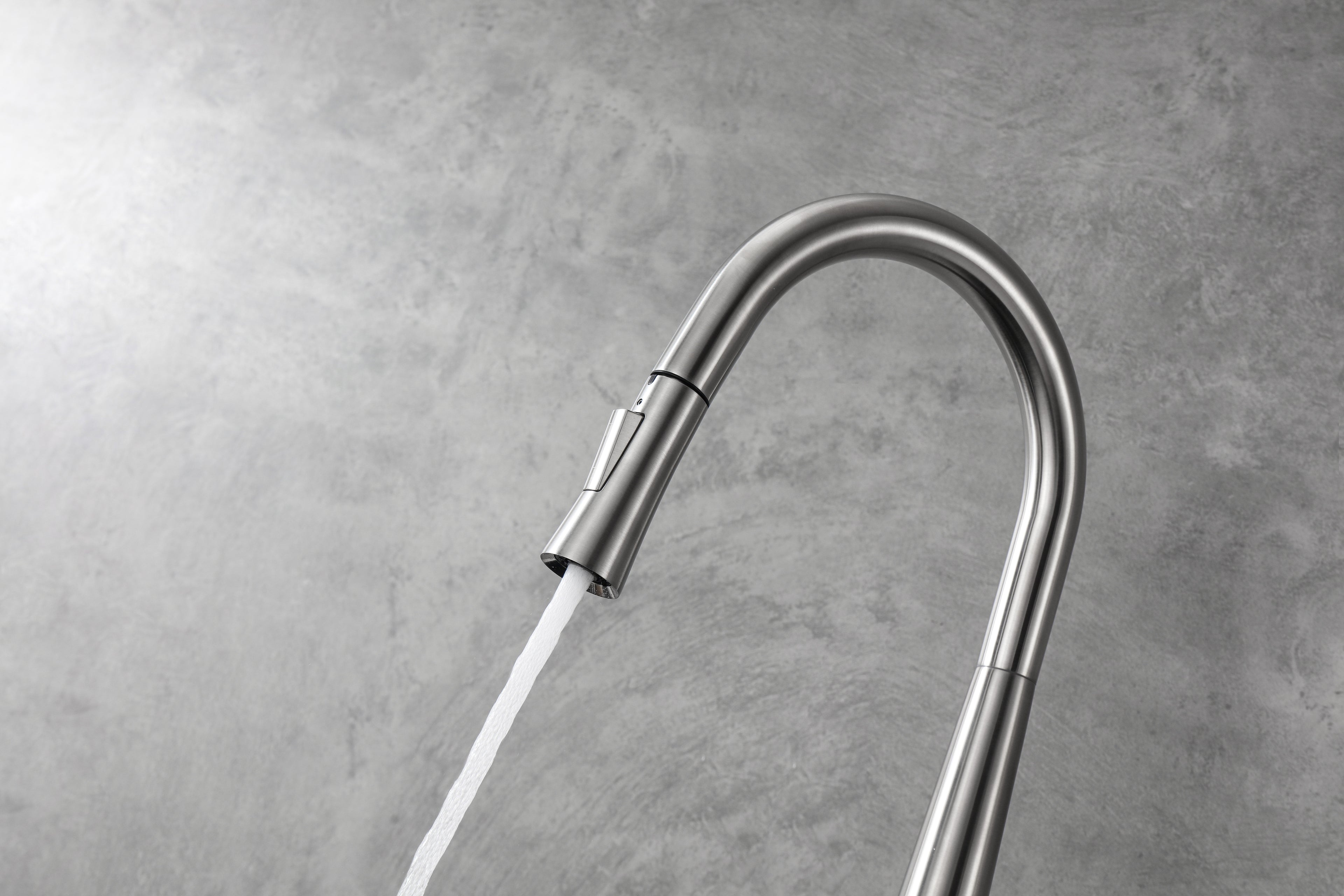 Aquaflo Echo Pull-Down Kitchen Faucet